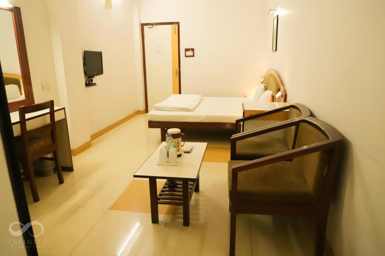 Blue Diamond The Hotel Korba Екстер'єр фото