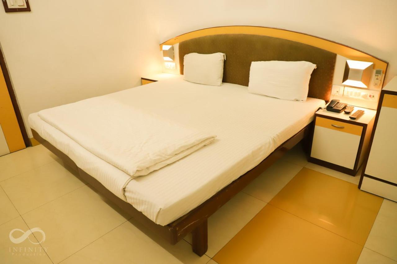 Blue Diamond The Hotel Korba Екстер'єр фото